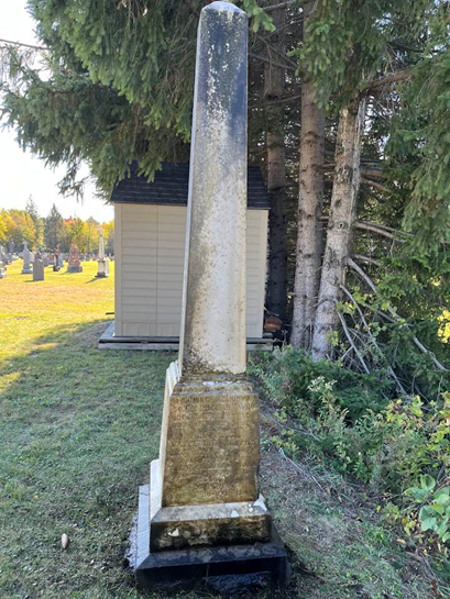 Children Mary & John Phelan died in 1847 – Saint-Colomban Cemetery